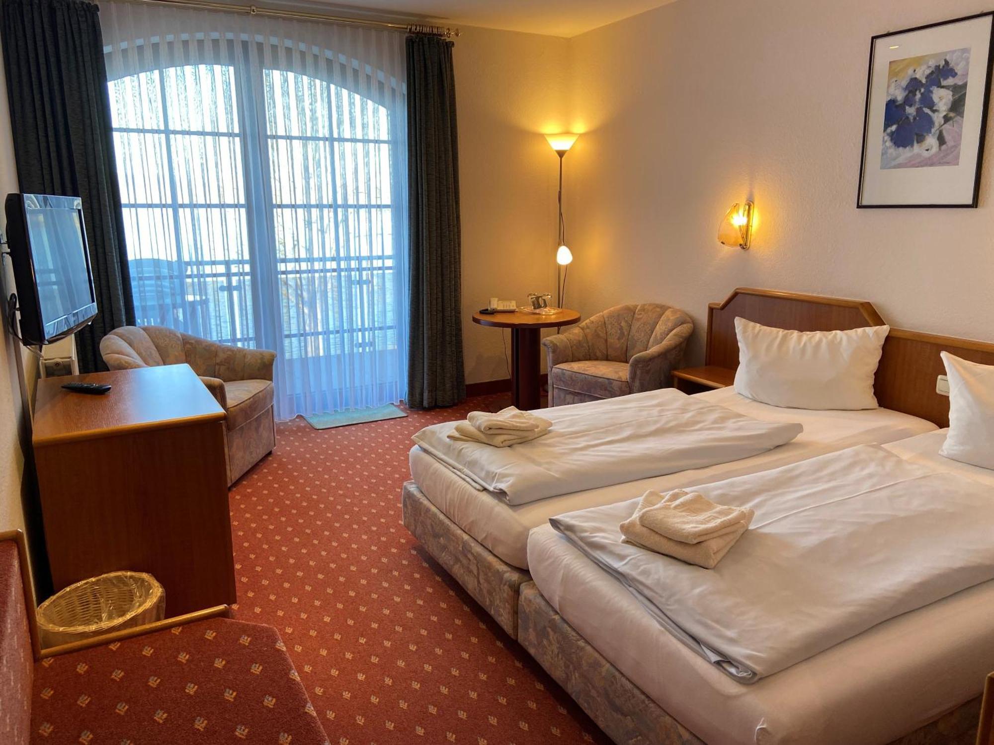 Hotel Seerose Bad Маленте Экстерьер фото